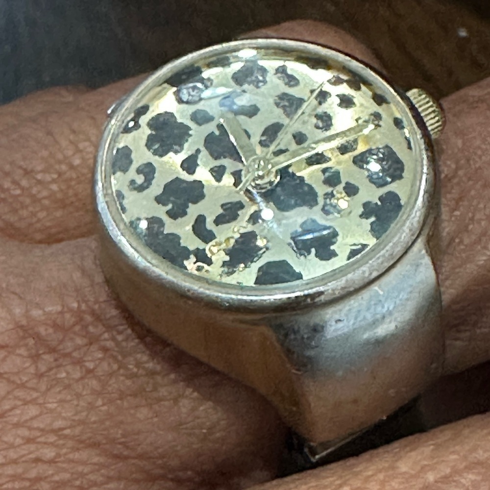 Vintage Leopard Print Dial SilverTone Ring Watch/adjustable/stainless steel back
